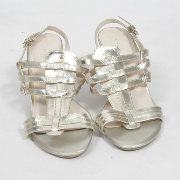 Lot of 2 Pair Sandals-Size 6 (Tommy Hilfiger/Expre - Picture 7 of 8